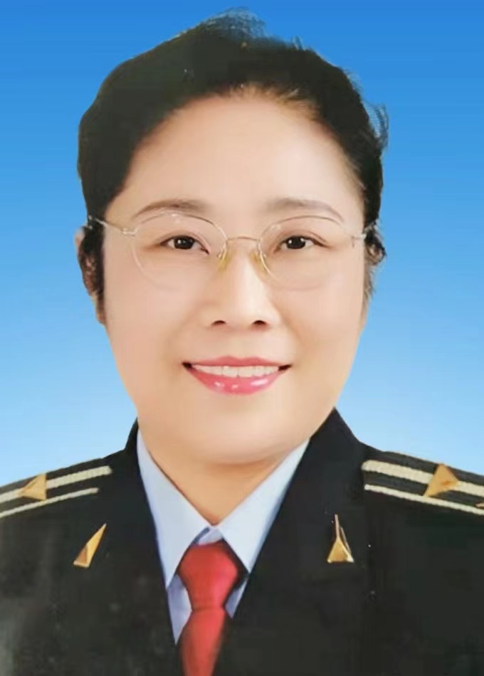 李晓芳